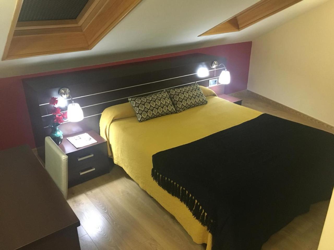 Hostal Dona Juana Ávila Exterior foto
